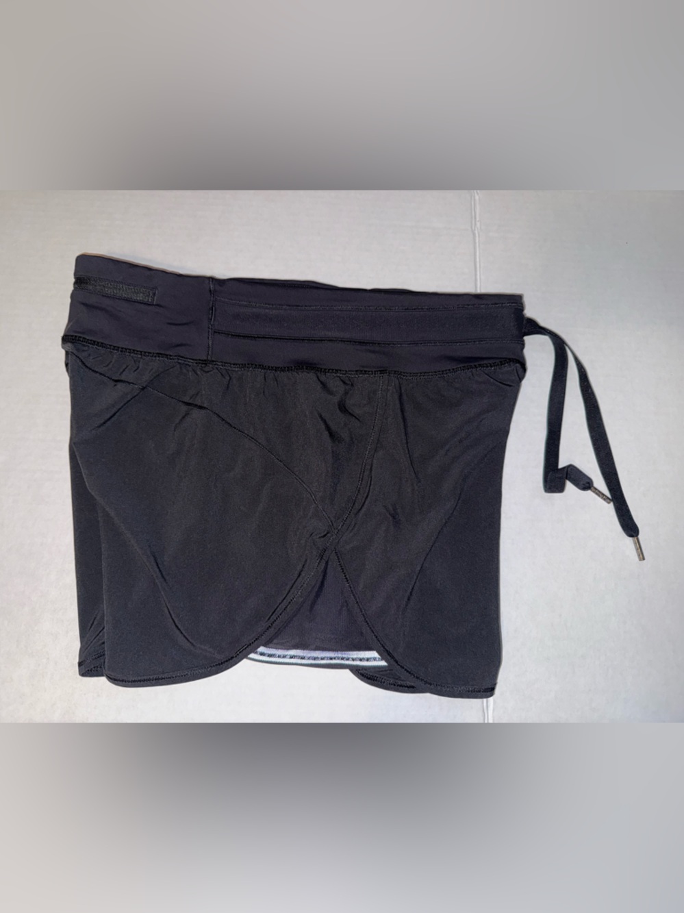 Lululemon Black 4" Shorts with front tie 8 - Picture 4 of 8